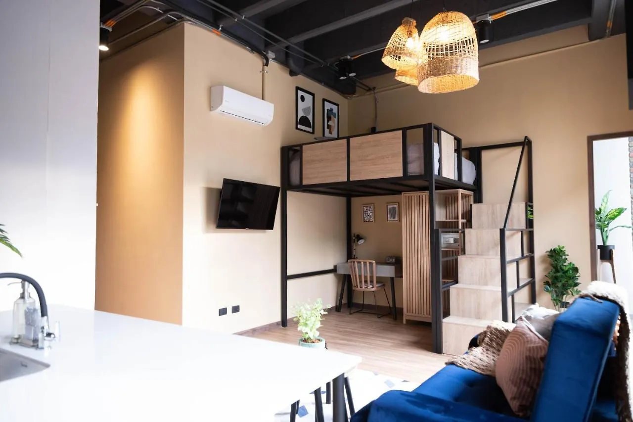 Royal Living Poblado Aparthotel Medellin