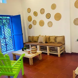 https://cumbiana.cartagena-hotels.org