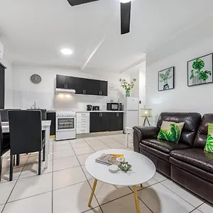 https://beachcomber-peregian-beach.queenslandhotels.net