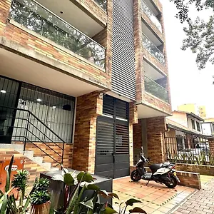 Apartment Apto Moderno En Laureles, Medellin
