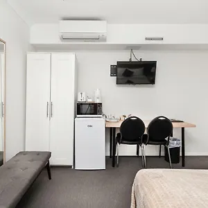 https://bald-hills-motel.queenslandhotels.net