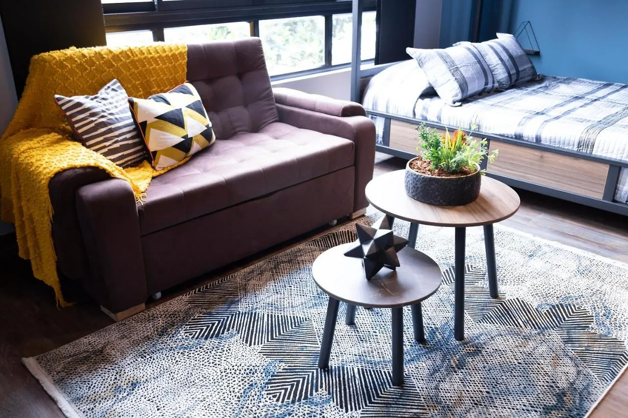Royal Living Poblado Aparthotel Medellin