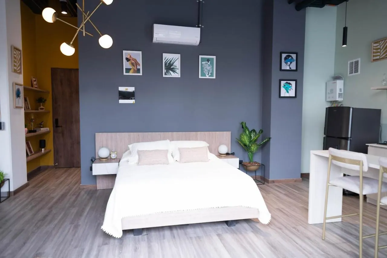 Royal Living Poblado Aparthotel Medellin
