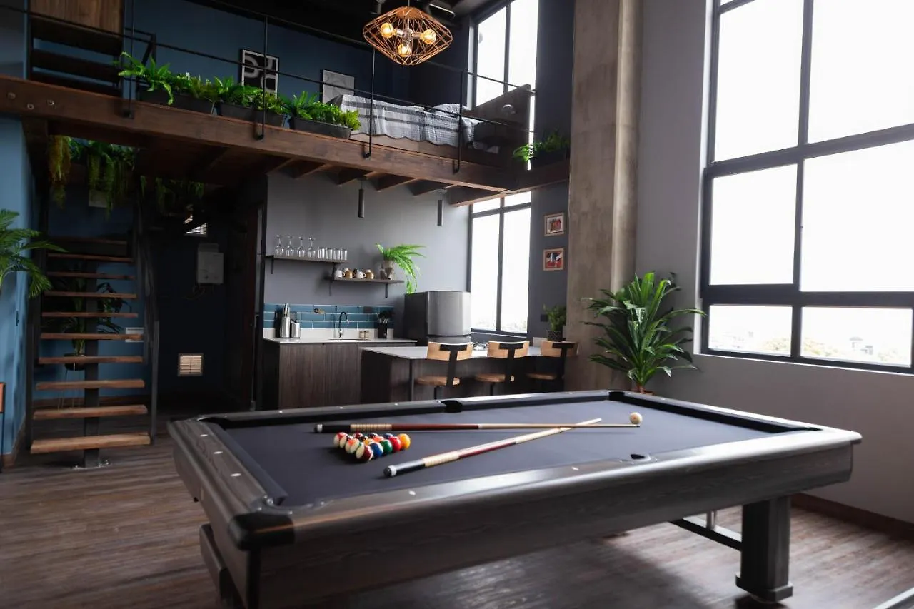 Royal Living Poblado Aparthotel Medellín